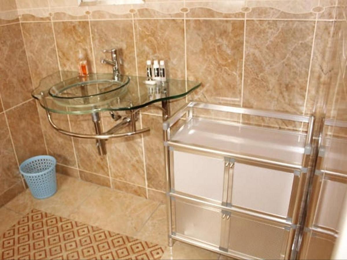 Moshitametsi Guesthouse Kempton Park Kültér fotó