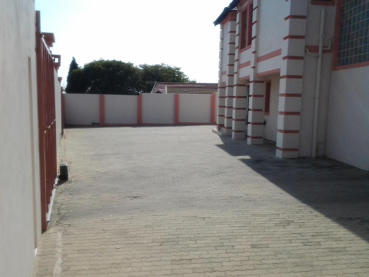 Moshitametsi Guesthouse Kempton Park Kültér fotó