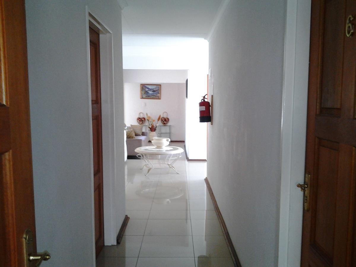 Moshitametsi Guesthouse Kempton Park Kültér fotó